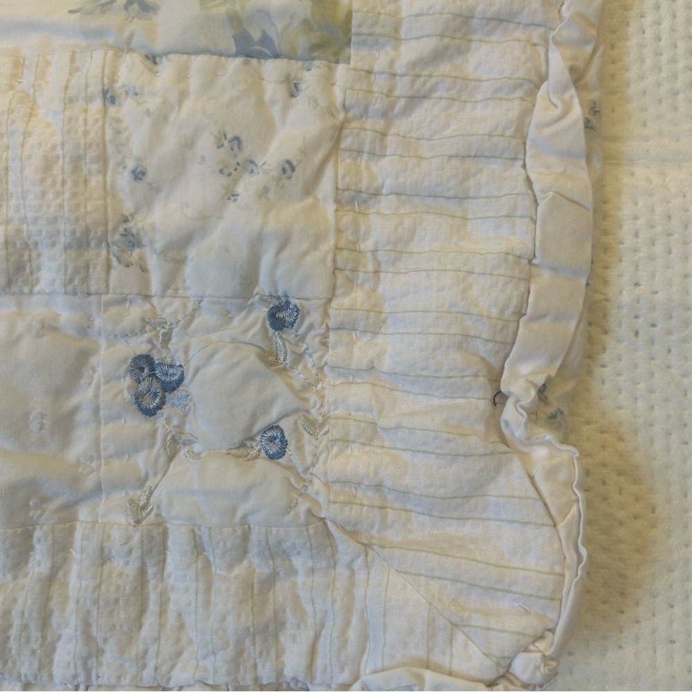 Simply Shabby Chic Pillow Sham Set Floral Quilted Standard Ruffled Edge - Picture 3 of 9
